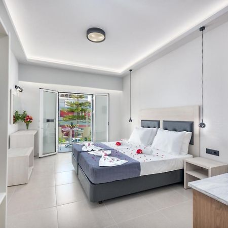 Breeze Luxury Rooms Лаганас Екстериор снимка
