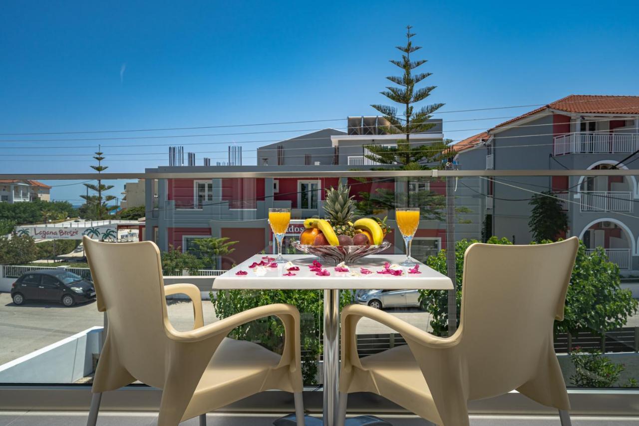 Breeze Luxury Rooms Лаганас Екстериор снимка